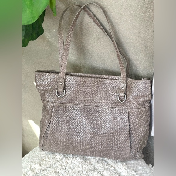 Gianni Chiarini Woven Chevron Leather Tote Bag with Zipper - Made in Italy - Picture 3 of 9